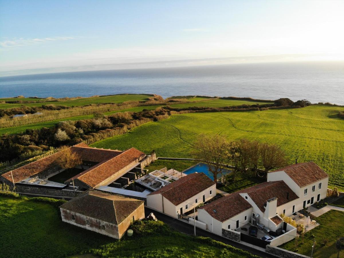 Sensi Azores Nature And Spa Ginetes Екстериор снимка The Old School, aerial view