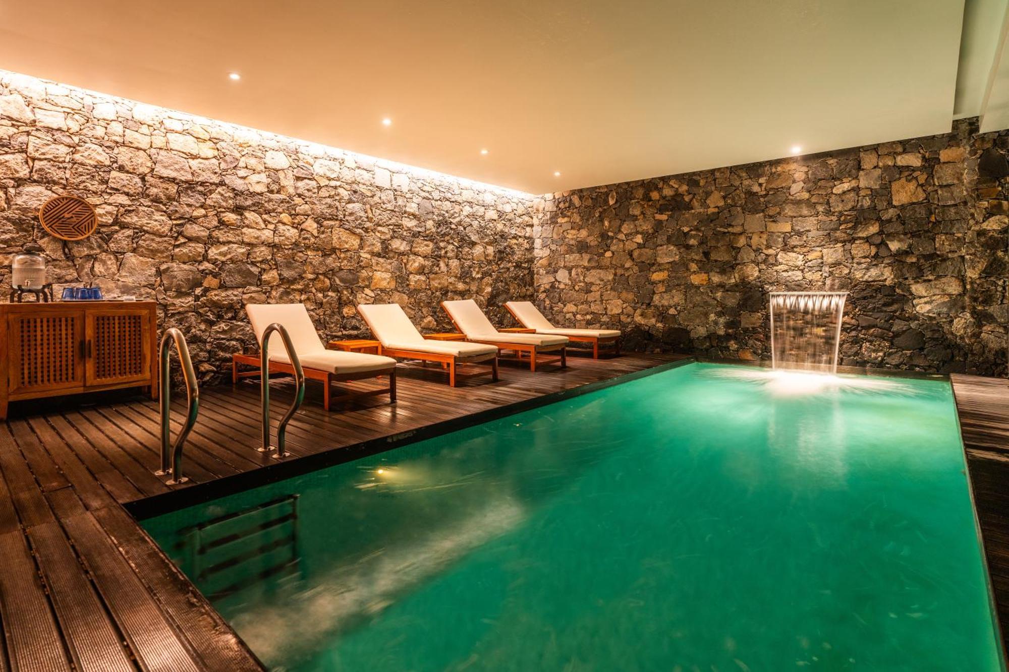 Sensi Azores Nature And Spa Ginetes Екстериор снимка The swimming pool at the hotel