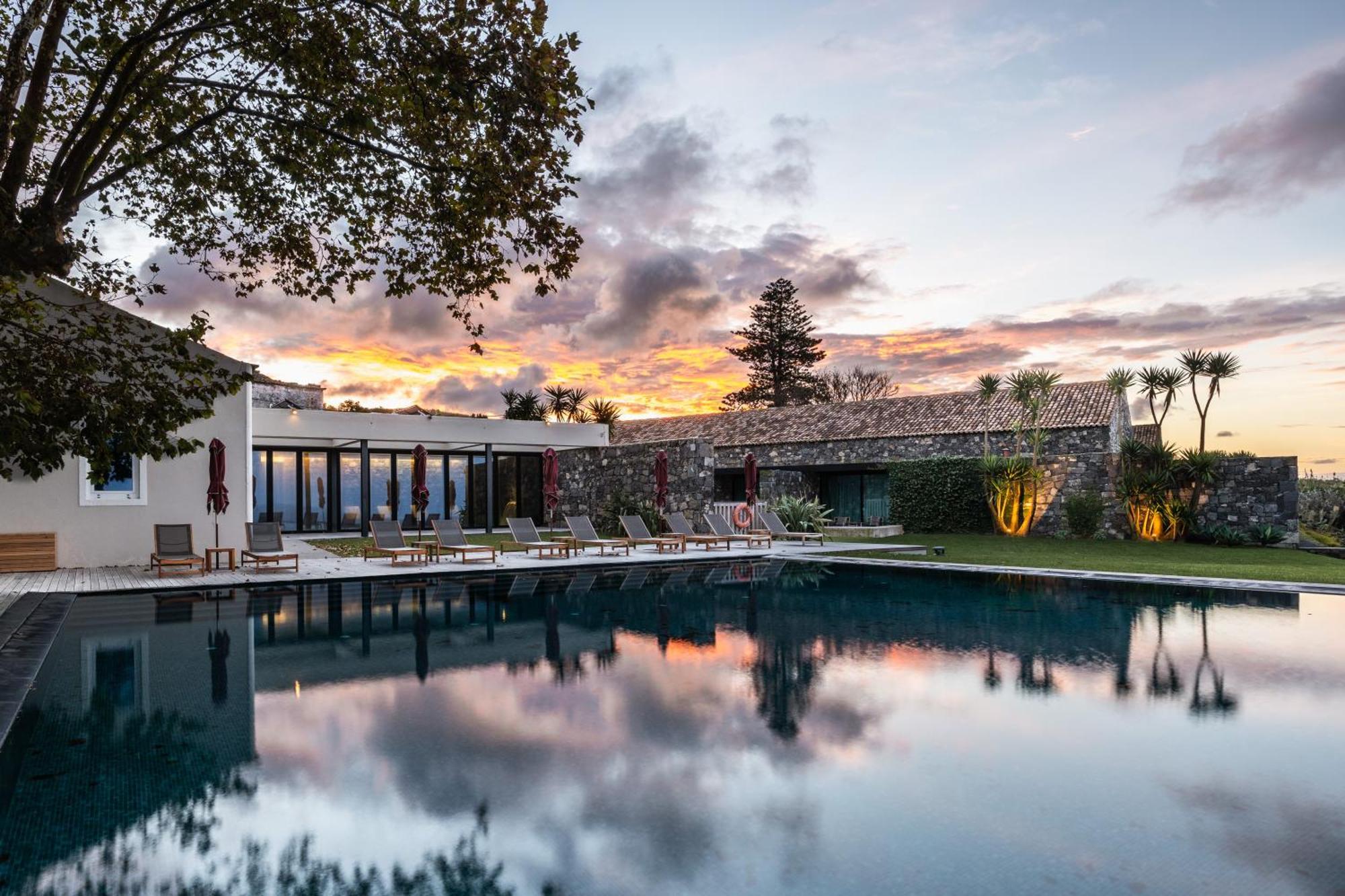 Sensi Azores Nature And Spa Ginetes Екстериор снимка Villa E-1027, 2016
