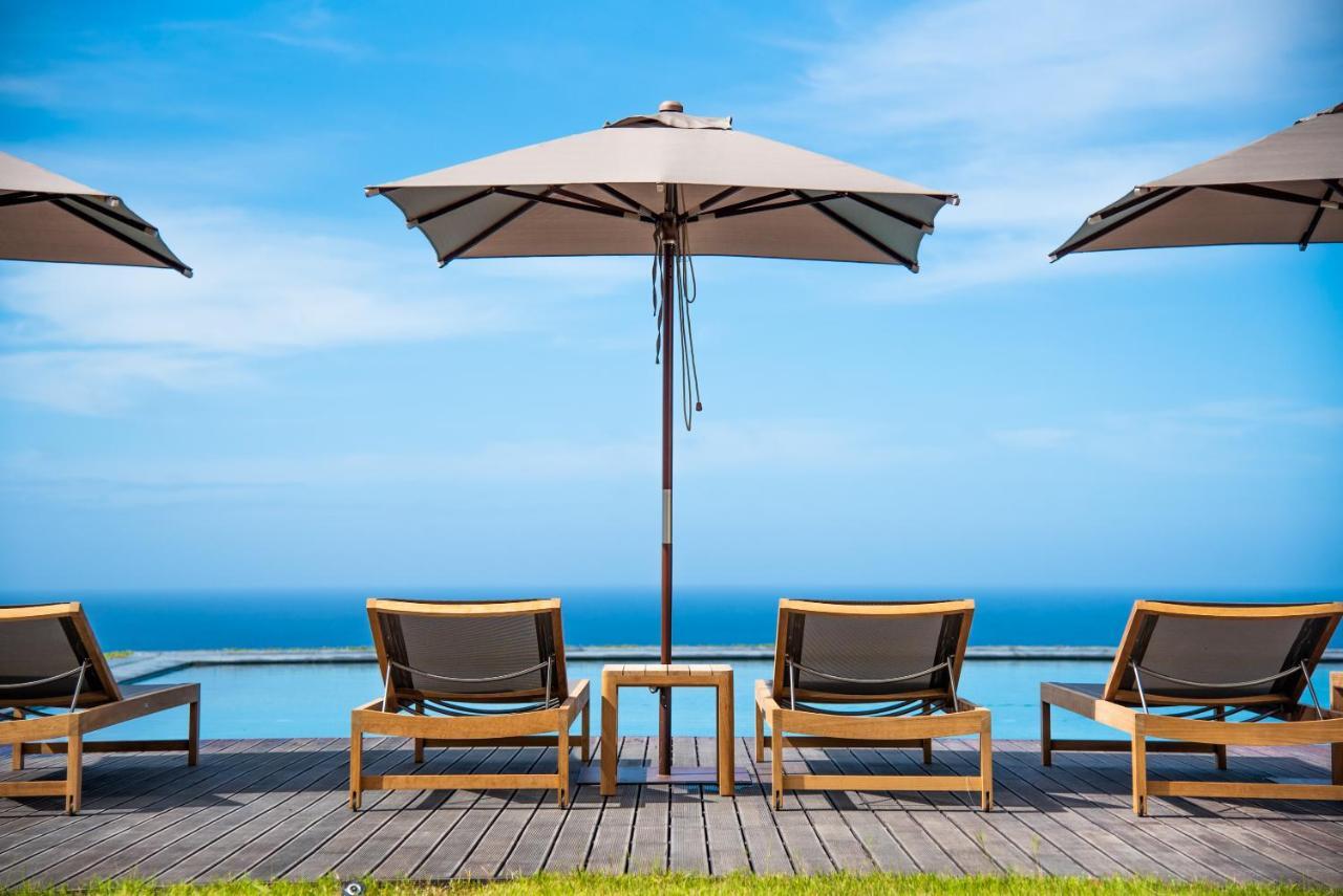 Sensi Azores Nature And Spa Ginetes Екстериор снимка A patio umbrella