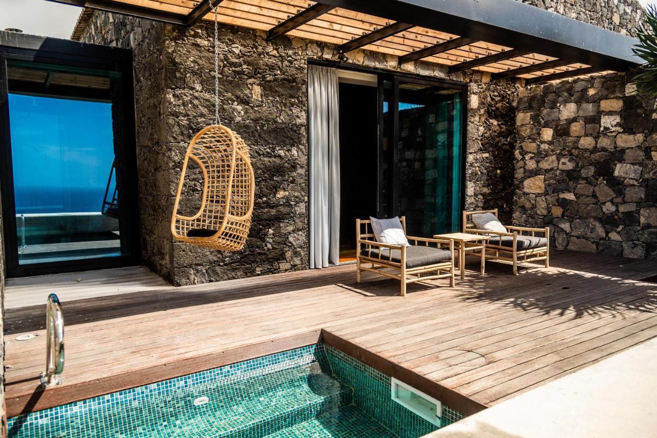 Sensi Azores Nature And Spa Ginetes Екстериор снимка The private pool of a suite at the hotel